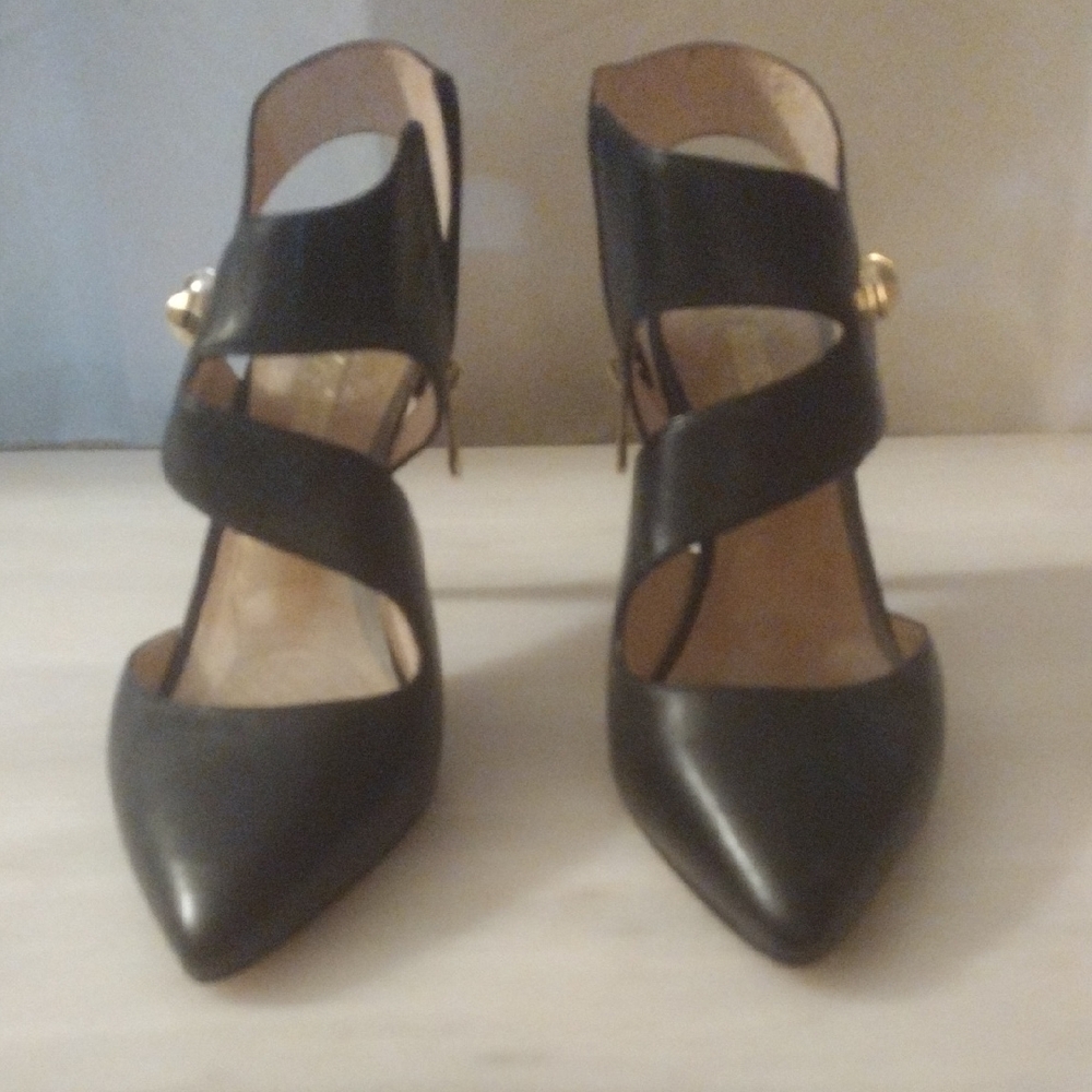 Louise et Cie Black Leather Strappy Pointed-Toe Heels